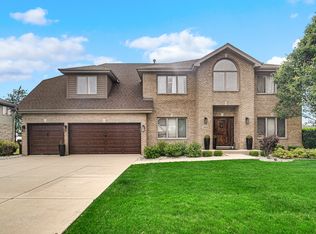 23030 Lakeview Estates Blvd, Frankfort, IL