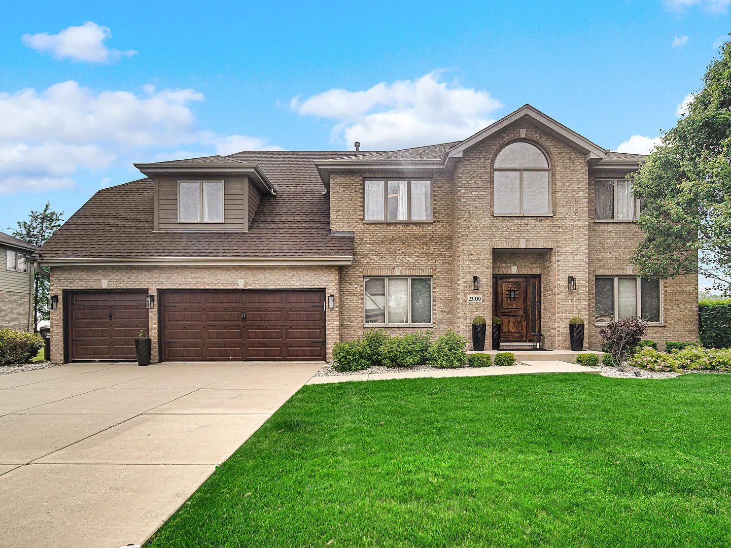 23030 Lakeview Estates Blvd photo 1