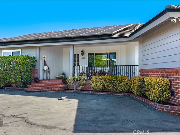 3rd image of 1463 S Citrus Ave