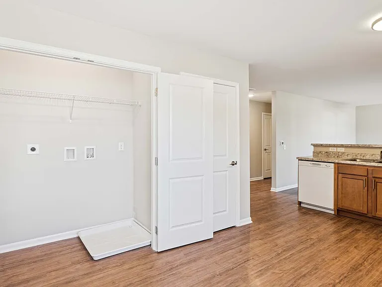 7343 Lawgiver Cir — Photo 11