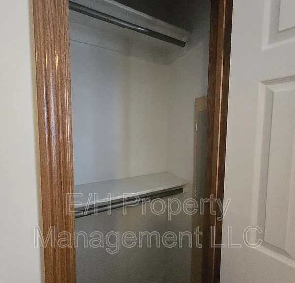 4460 S Elizabeth Ave — Photo 17