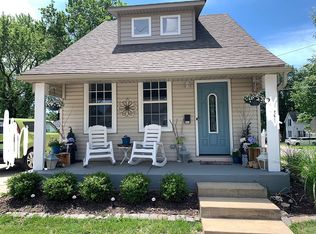 223 W 4th St, O'Fallon, IL 62269