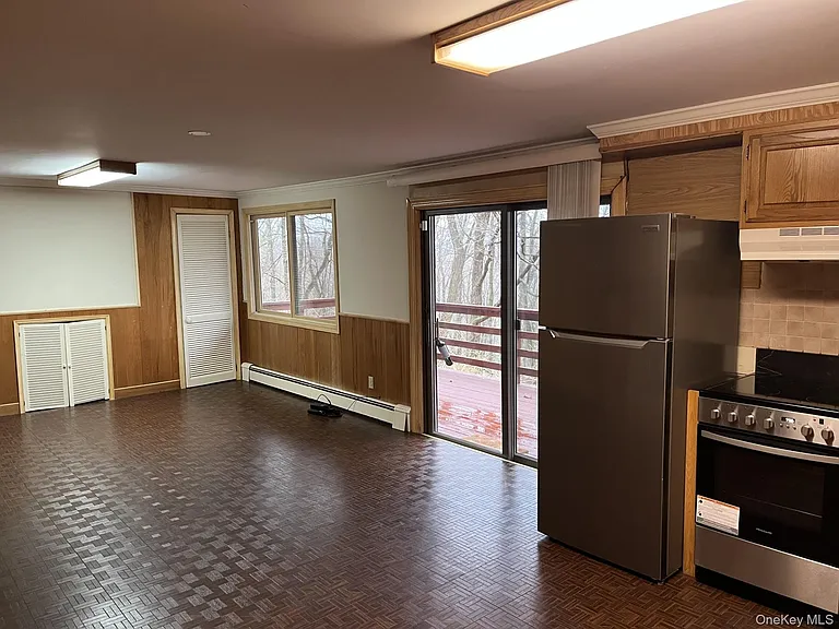 85 Paulding Dr — Photo 3