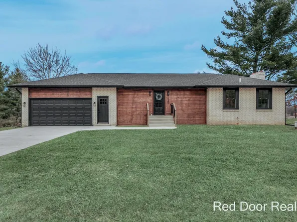 4025 River Bend Dr SW, Grand Rapids, MI 49534