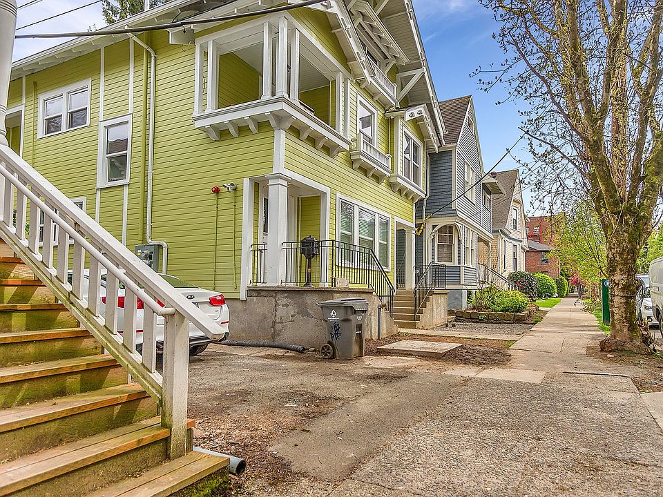 2nd image of 616 NW 22nd Ave #618