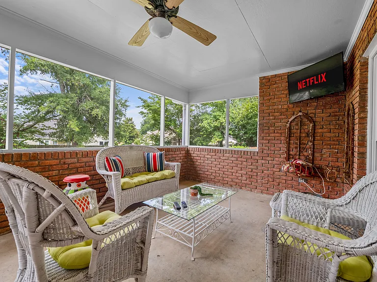 Loblolly Ln — Photo 28
