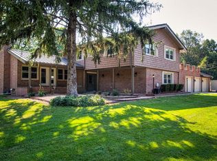 6915 Rosser Dr, Evansville, IN 47712