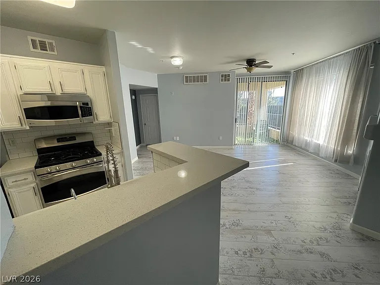 7159 S Durango Dr #305 — Photo 5