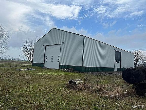 2nd image of 5731 W 408th Rd