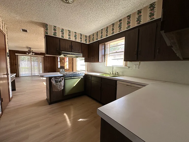 Kitchen , from garage access