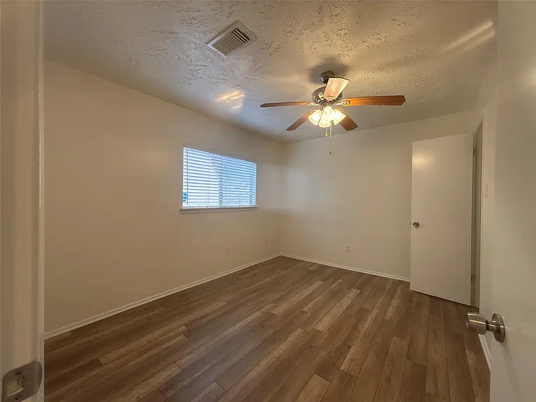 19718 Spanish Needle Dr — Photo 12