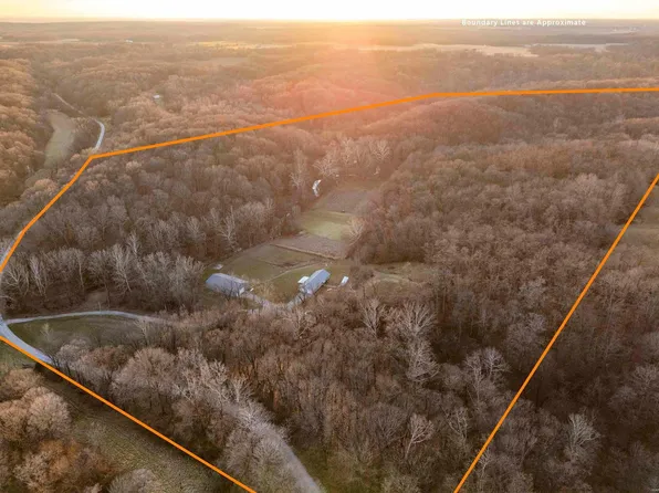 1894 N Buffalo Rd, Astoria, IL 61501