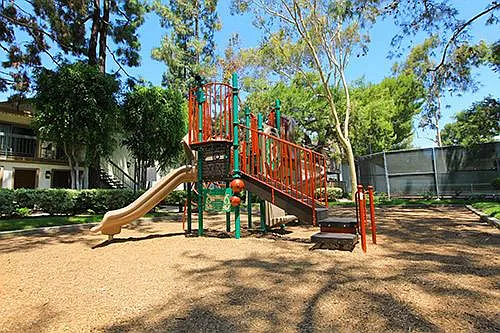 1840 W La Veta Ave — Photo 17