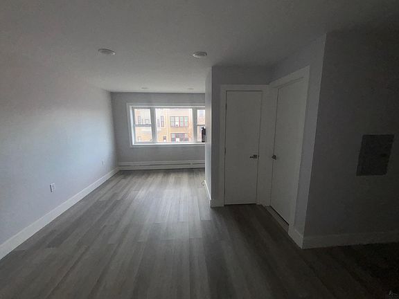 5th image of 2501 John F Kennedy Blvd #315