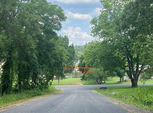 306 Diamond Ln, Horseshoe Bend, AR 72512