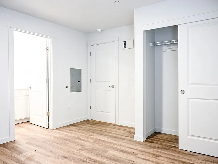 Harrison Village Apartments — Photo 105