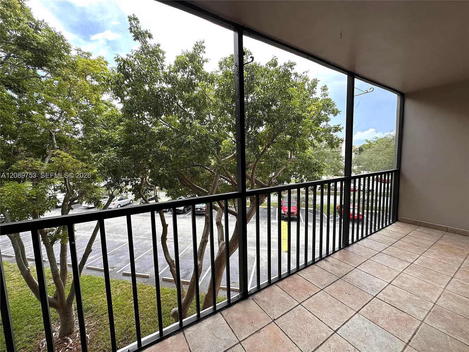 Horizons West Condo #8 — Photo 2