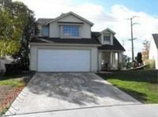 23031 Fall River Rd, Moreno Valley, CA 92557