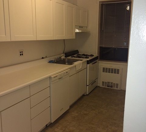 3rd image of 8811 34th Ave