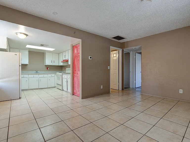 9631 N 12th Ave #201 — Photo 1