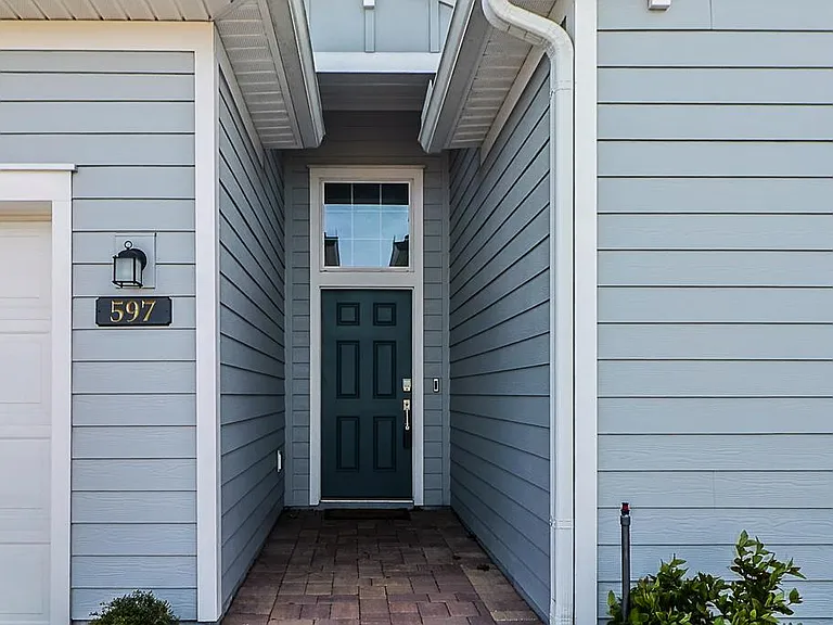 597 Lake Sinclair St — Photo 8