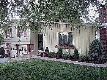 2nd image of 3220 NW 56th St