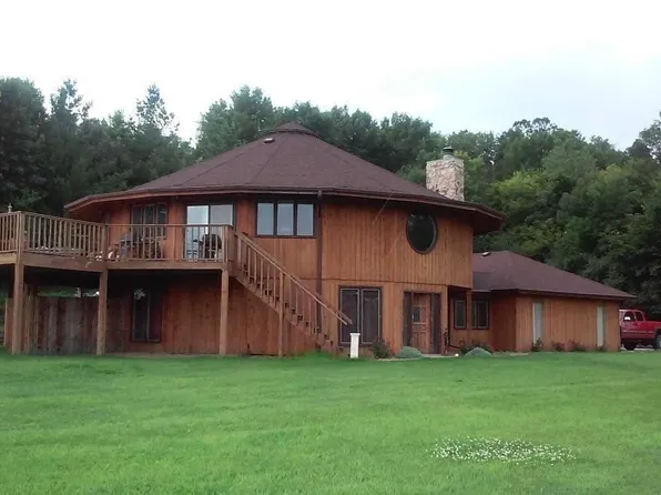 2300 Military Rd, Sioux City, IA 51103