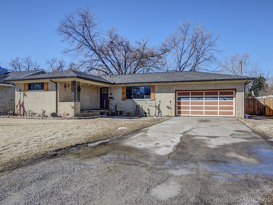 1st image of 526 S 91st East Ave