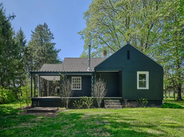 5113 Anderson Rd #A, Doylestown, PA 18902