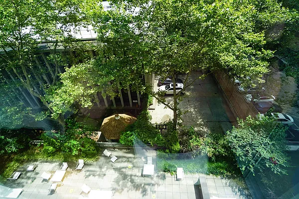 Sold by Renetta Real Estate | media 20