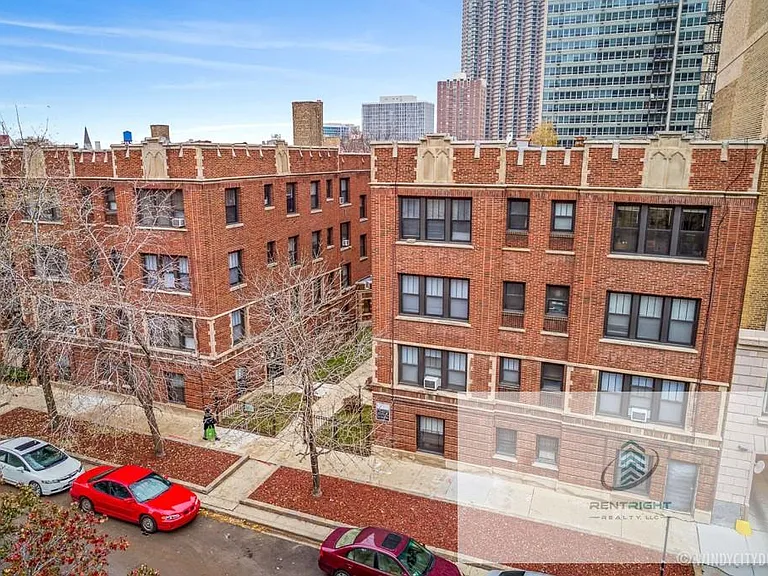 512-20 W Cornelia Ave #516207 — Photo 8