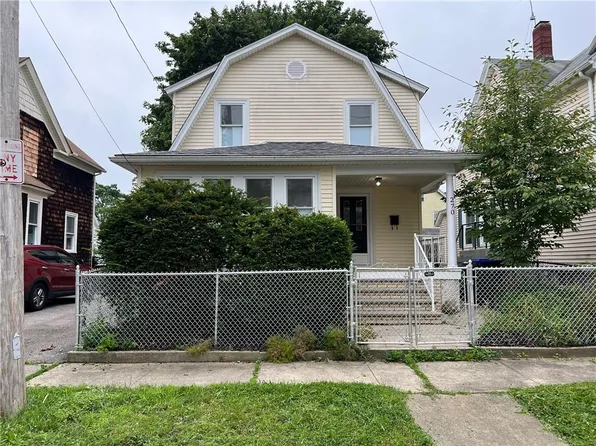 270 California Ave, Providence, RI 02905