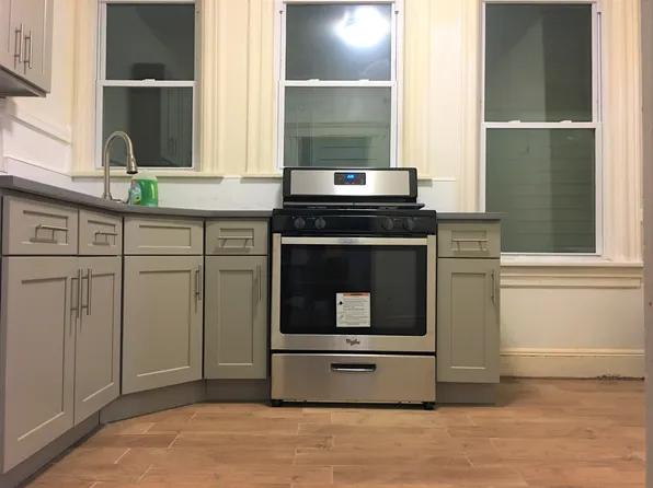 101 Romaine Avenue image 16 of 16