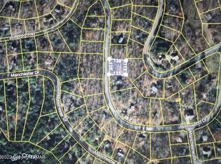 Brentwood Dr, Bushkill, PA 18324