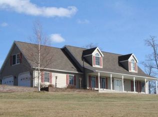 34 Ridge Crest Rd, Oakland, MD 21550