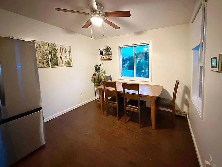 124 Morningside Dr W — Photo 5
