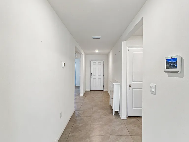 5563 SW 43rd Ct — Photo 17