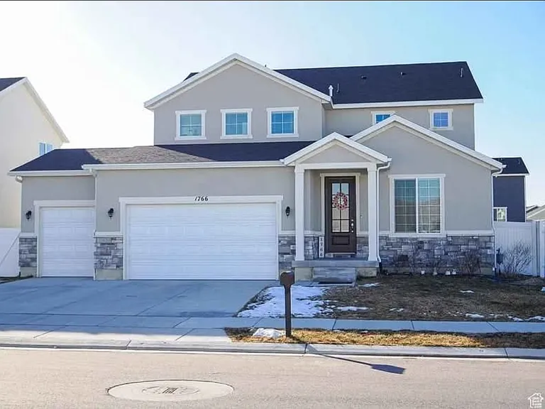 1766 E Johnstown Rd — Photo 1