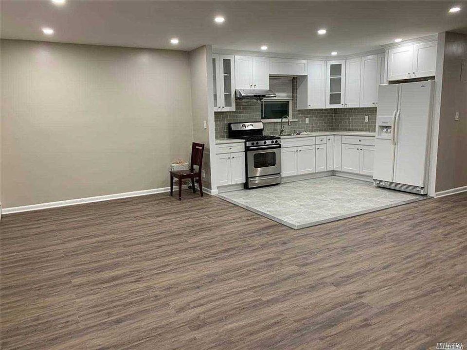 2nd image of 61-17 217th St #3