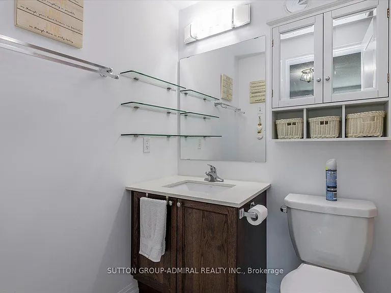 302 Essa Rd #418 — Photo 23