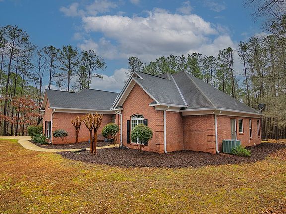 2nd image of 202 Winding Lake Dr