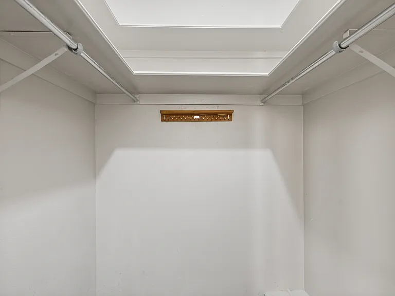 7918 Royal Ln #212 — Photo 16