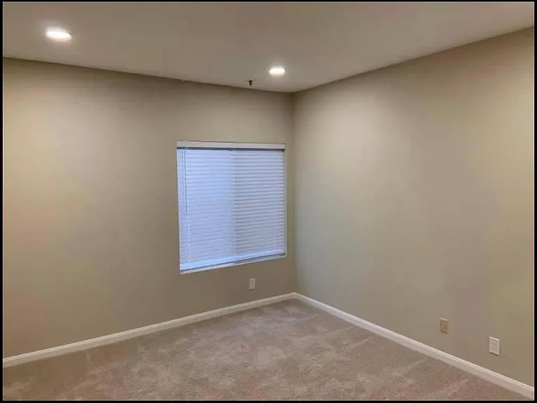 3454 Bridgewood Ter #212 — Photo 23
