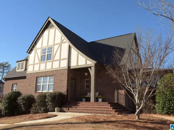 501 Riverwoods Lndg, Helena, AL 35080