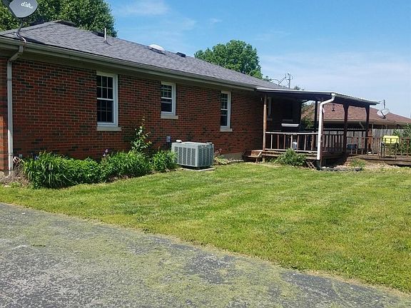 3rd image of 127 Hill N Dale Dr