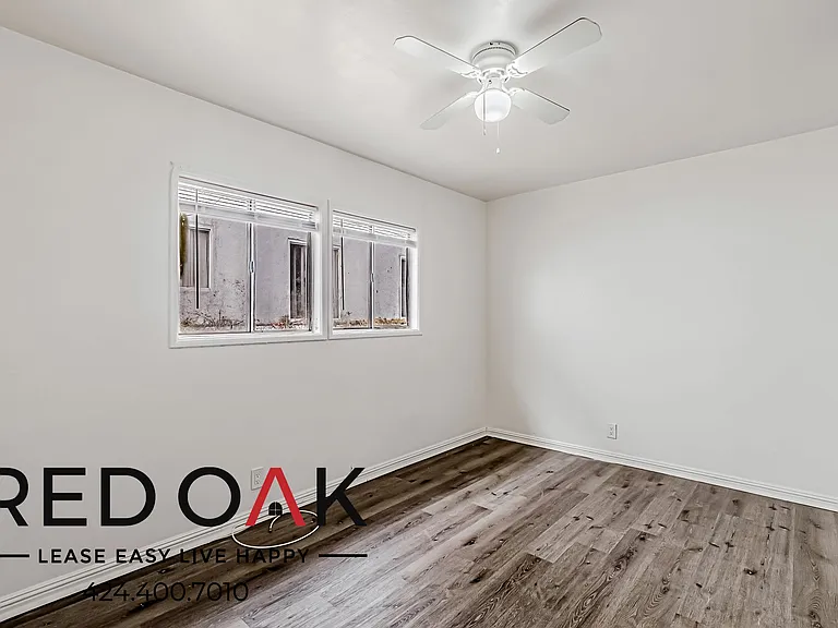 13408 Vermont Ave #13410 — Photo 5