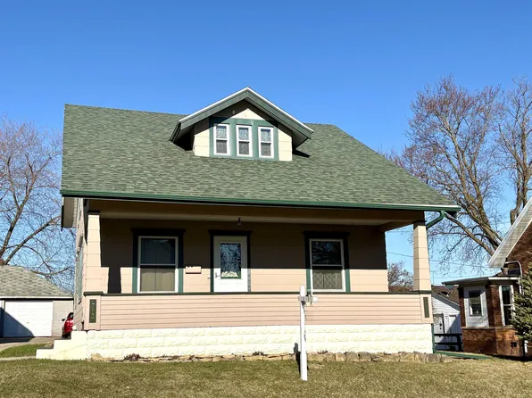 713 19th Ave, Monroe, WI 53566