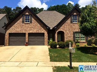 1645 Creekside Dr, Hoover, AL 35244