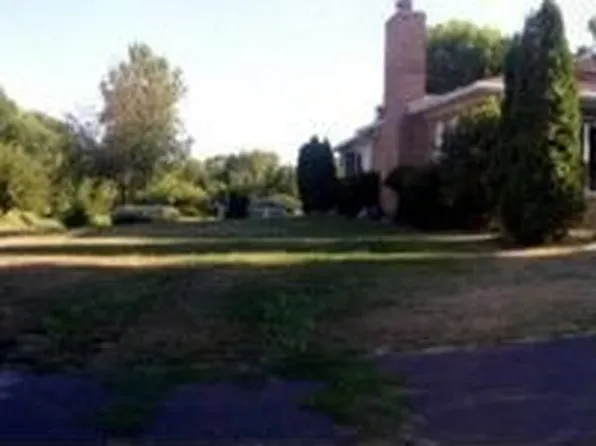 6229 McCue Rd, Holt, MI 48842