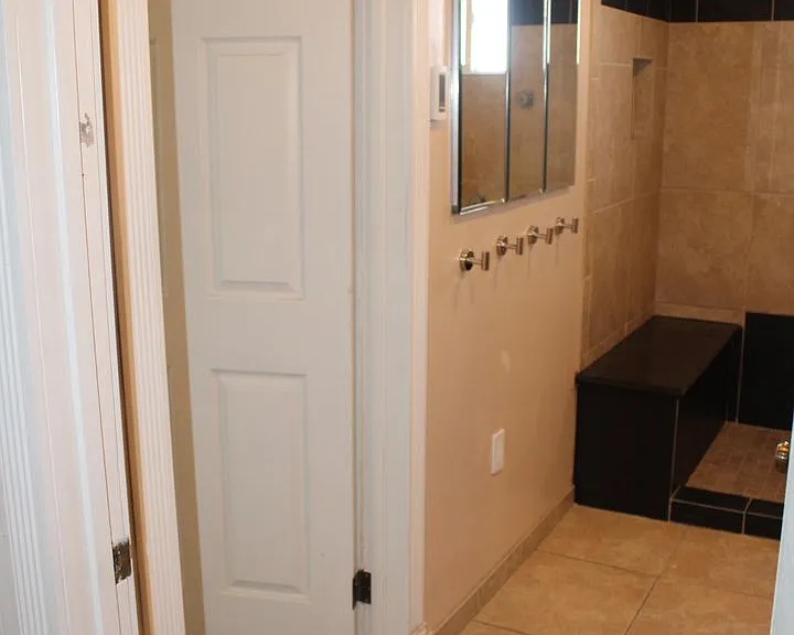 135 Poinsettia Ave — Photo 18